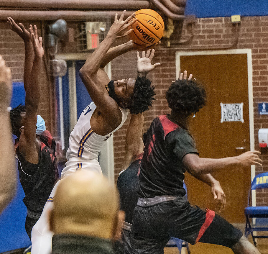 Big 4 Tip-Off Showcase Dudley vs Page